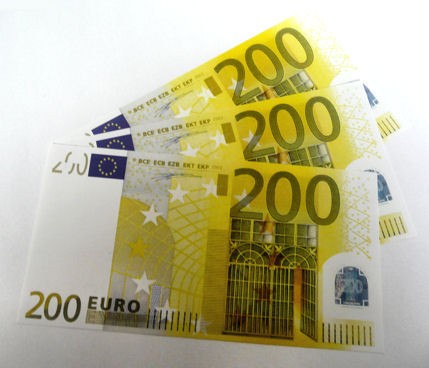 1 Stück '200er Euro-Ersatz-Schein' 125%, einseitig, Spielgeld